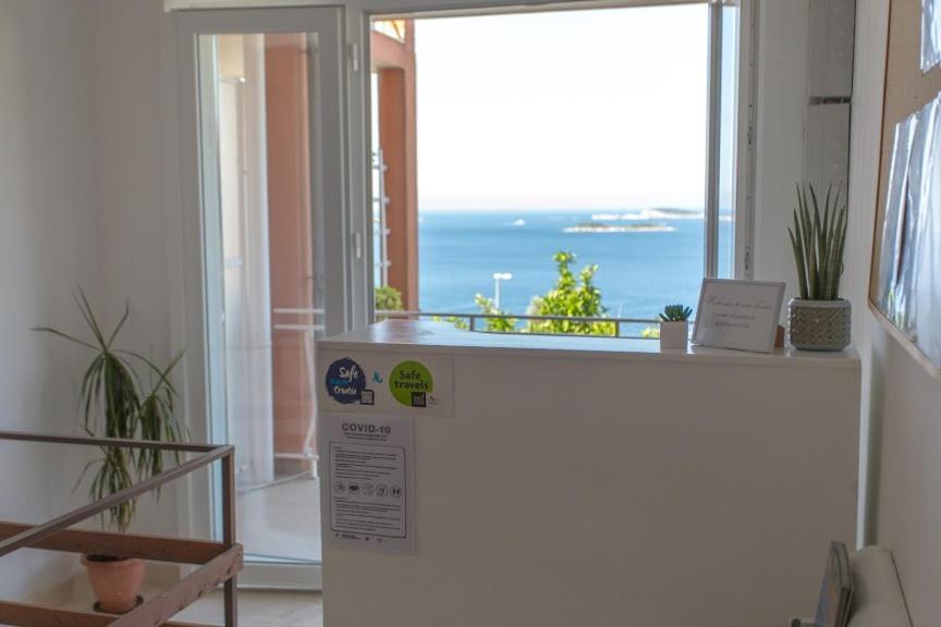 Apartmani Ana Mlini Eksteriør bilde